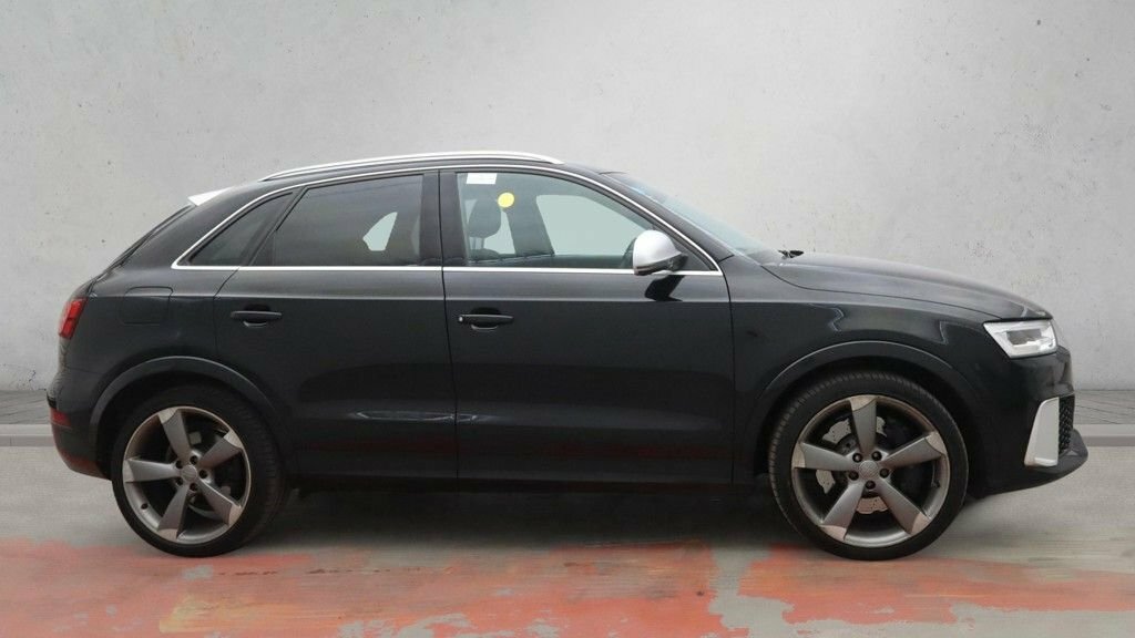 Audi RS Q3 Suv Black #5