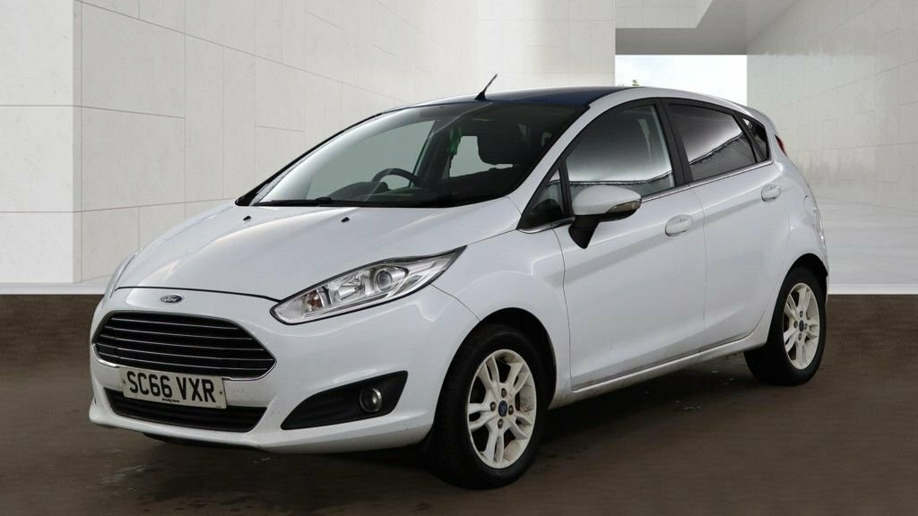 Ford Fiesta 1L Zetec White Edition White #2