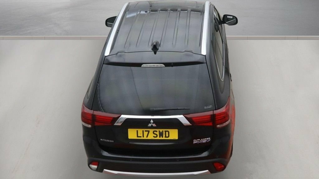 Mitsubishi Outlander 2L 4Hs Black #6