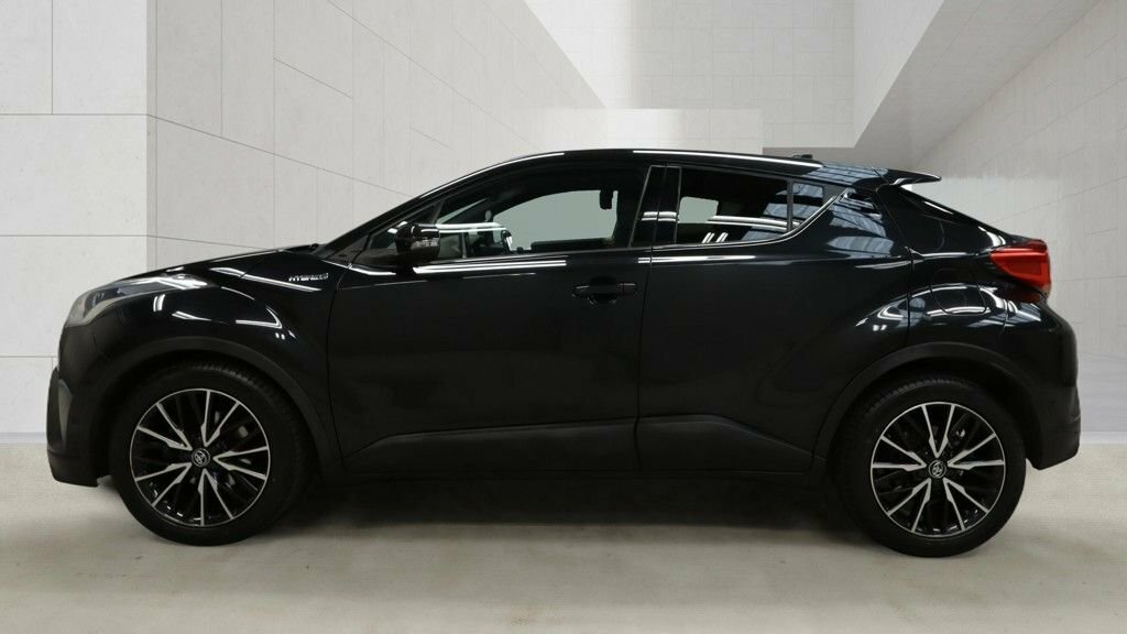 Toyota C-Hr 1.8L Excel Black #6