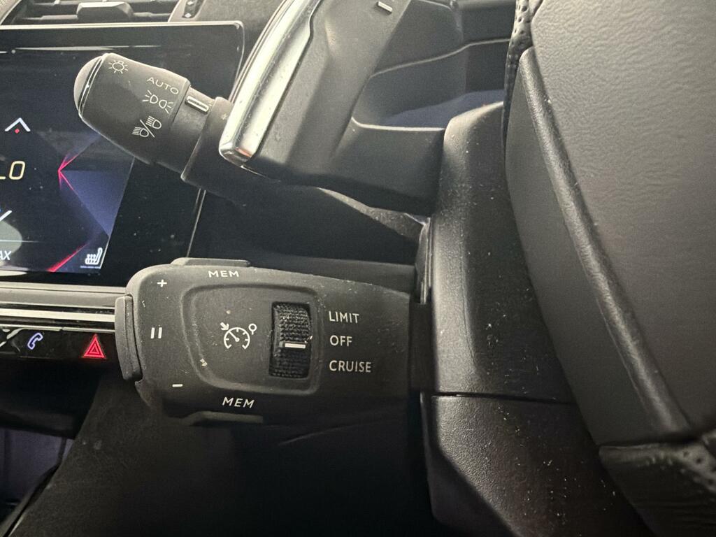 DS DS 7 Crossback Performance Line Grey #31