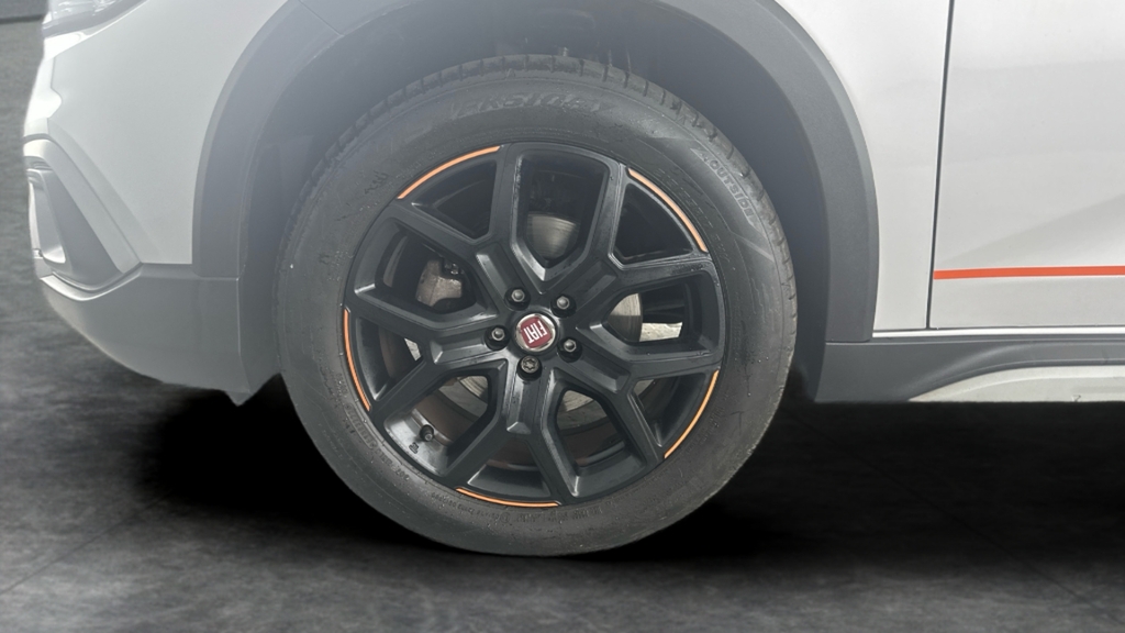 Fiat Tipo Cross Grey #9