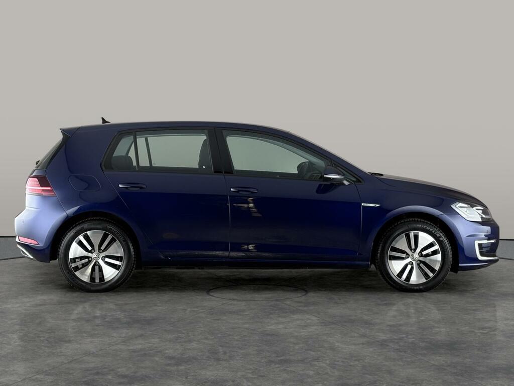 Volkswagen e-Golf E-golf Hatchback Black #4