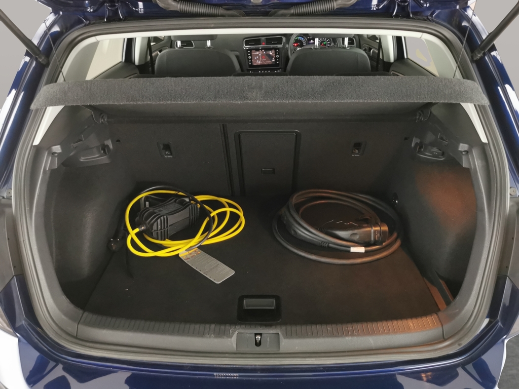 Volkswagen e-Golf E-golf Hatchback Black #20