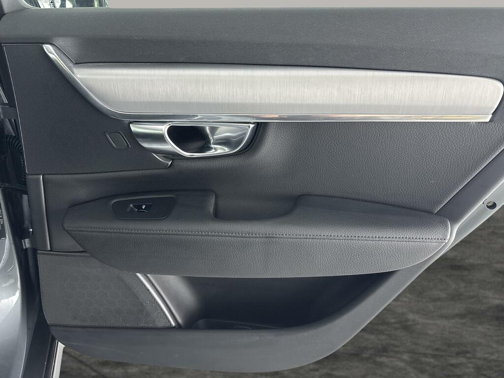 Volvo S90 D4 R-design Plus Black #17