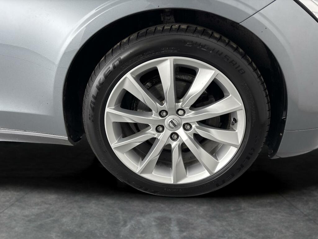 Volvo S90 D4 R-design Plus Black #11