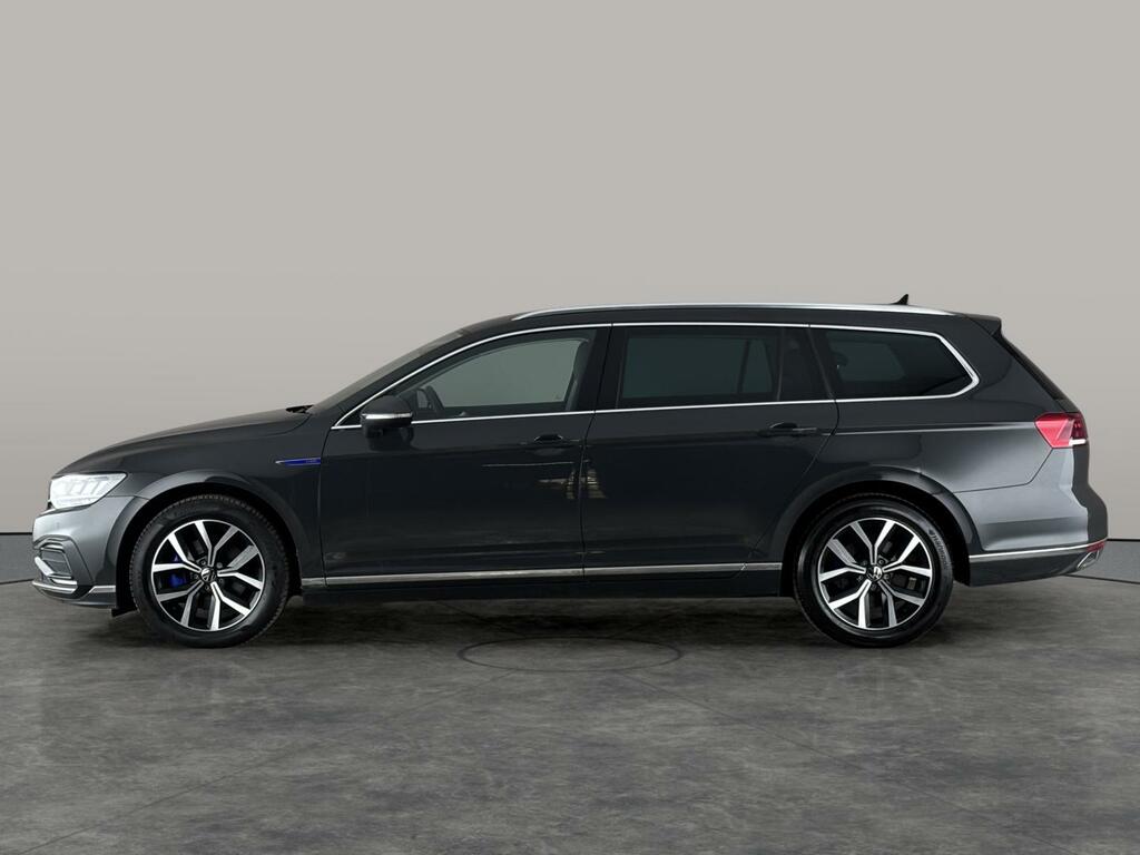 Volkswagen Passat R-line Grey #8