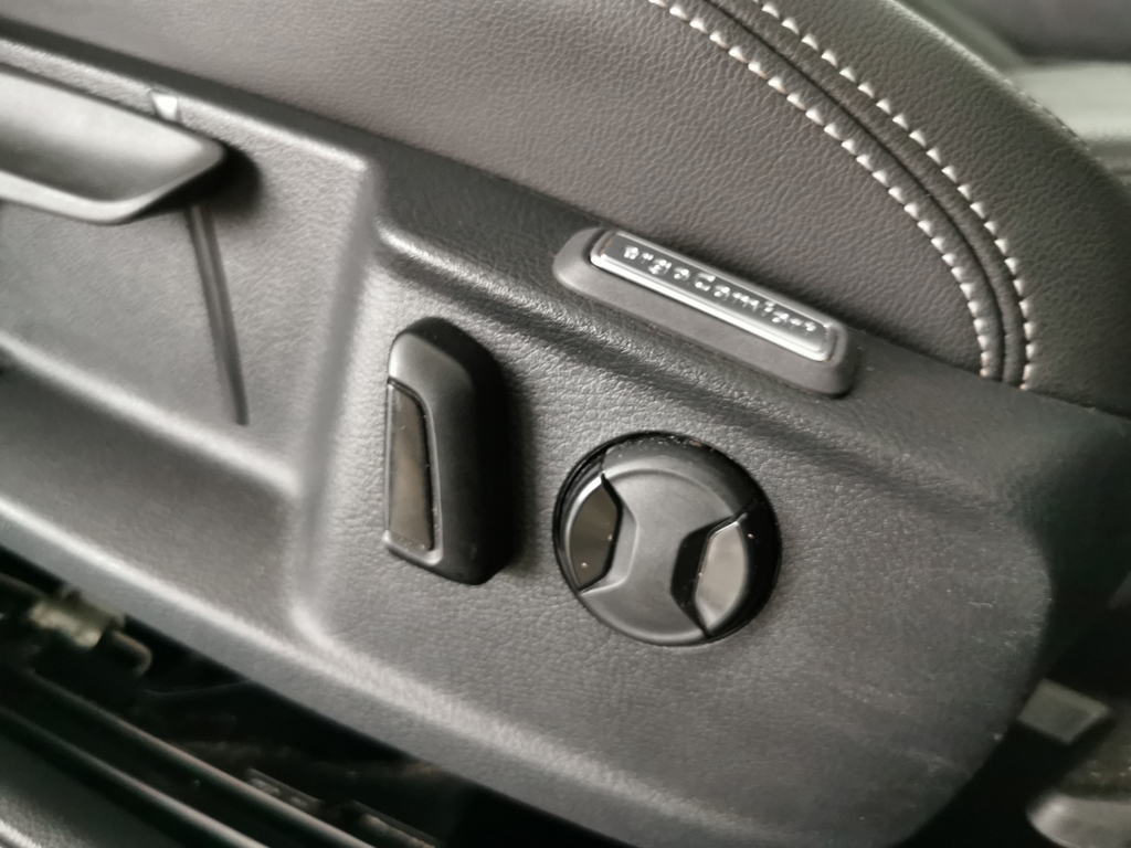 Volkswagen Passat R-line Grey #22