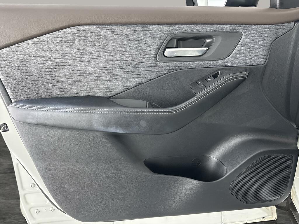Nissan X-Trail Acenta Premium Silver #16