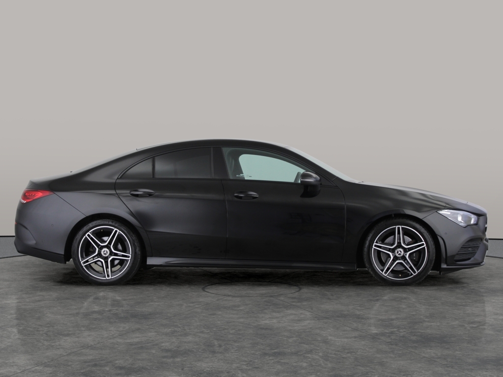 Mercedes-Benz CLA Class Cla 220D Amg Line Premium Plus Tip White #4