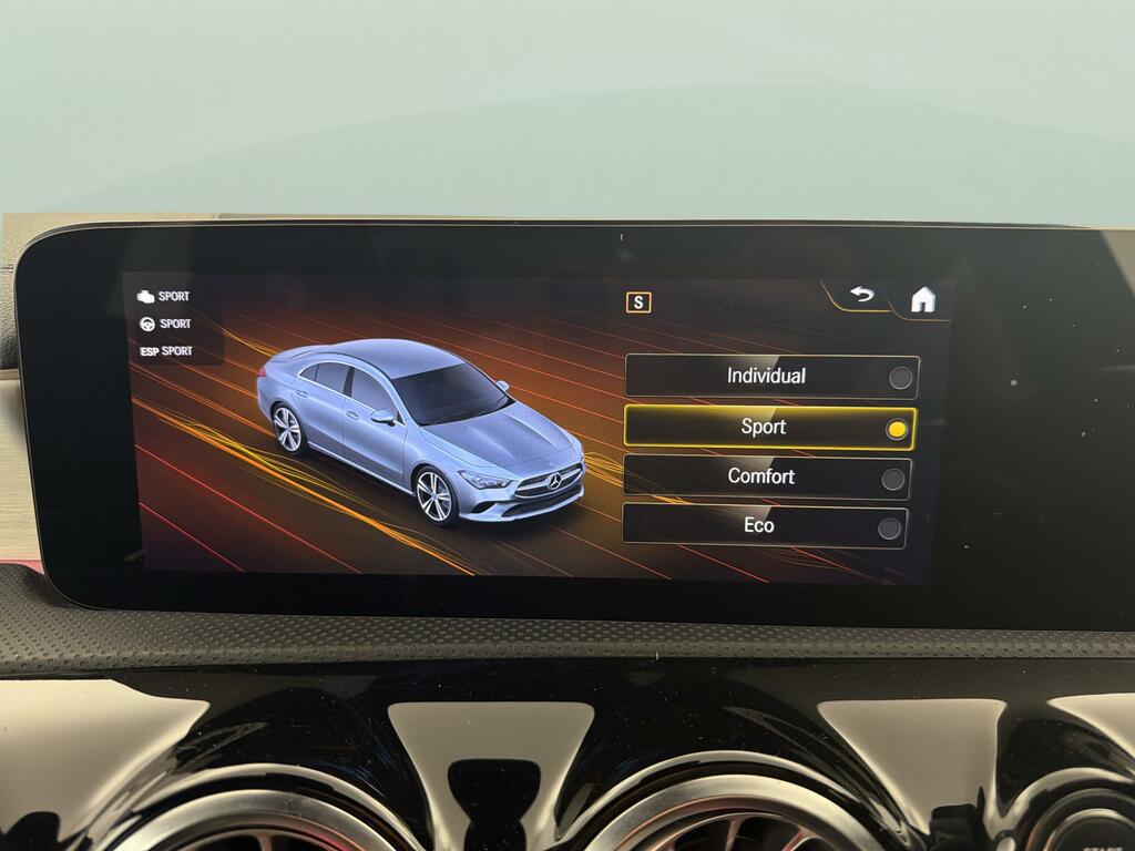 Mercedes-Benz CLA Class Cla 220D Amg Line Premium Plus Tip White #27