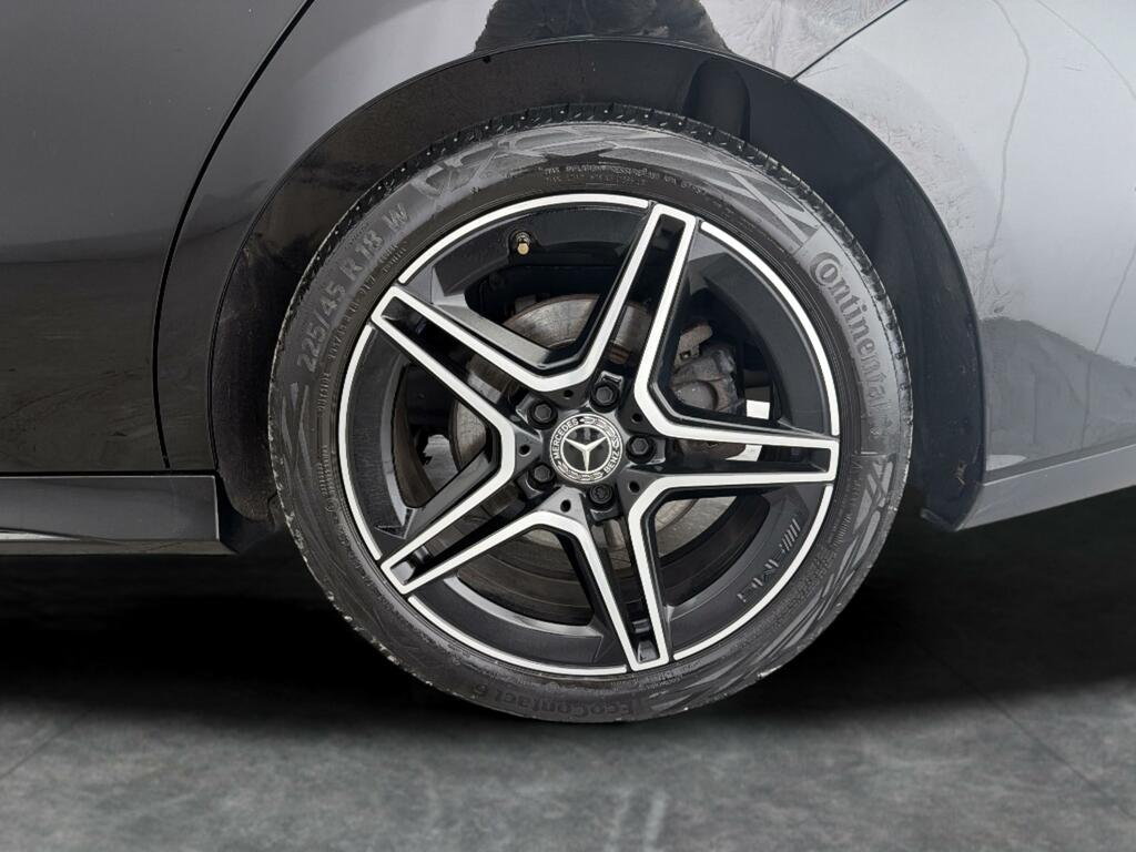 Mercedes-Benz CLA Class Cla 220D Amg Line Premium Plus Tip White #9