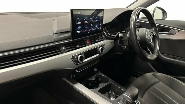 Audi A4 2.0 Tdi 35 Technik Saloon S Tronic Euro ND22HGX White #2