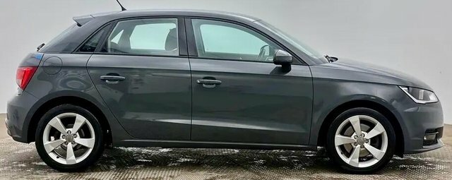 Audi A1 1.6 Tdi Sport Sportback Euro 6 HJ68BNU Grey #4