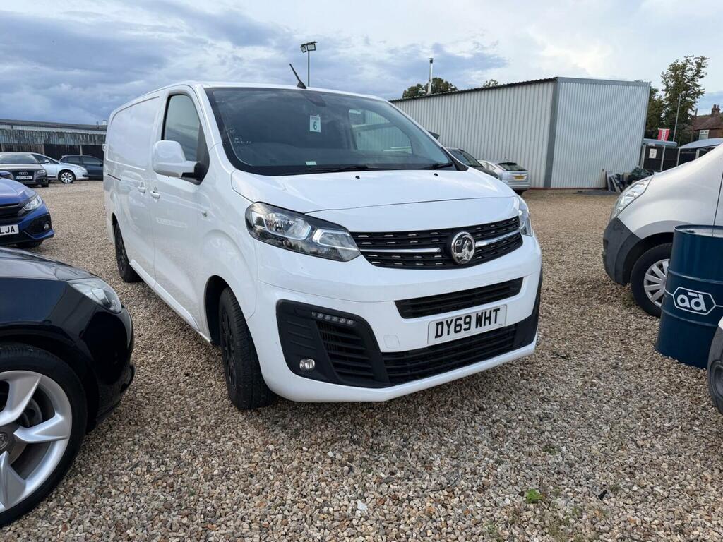 Vauxhall Vivaro Panel Van 1.5 Turbo D 2900 Sportive L2 H1 Euro 6 White