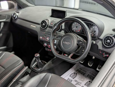 Audi S1 2.0 Tfsi Competition Black #3