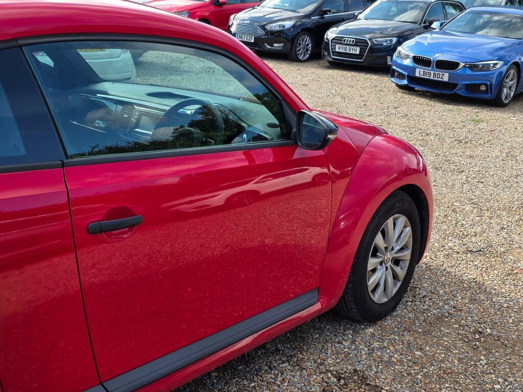 Volkswagen Beetle 1.2 Tsi Bluemotion Tech Euro 6 Ss Red #4