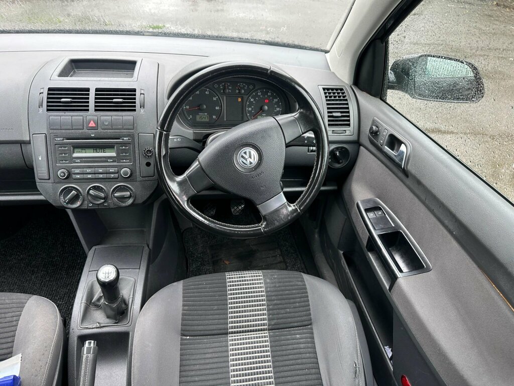 Volkswagen Polo 1.2 E Blue #12