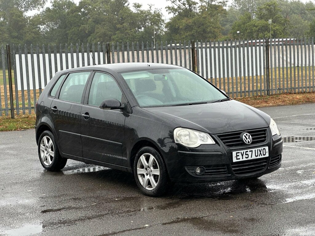 Volkswagen Polo 1.2 E Blue #1