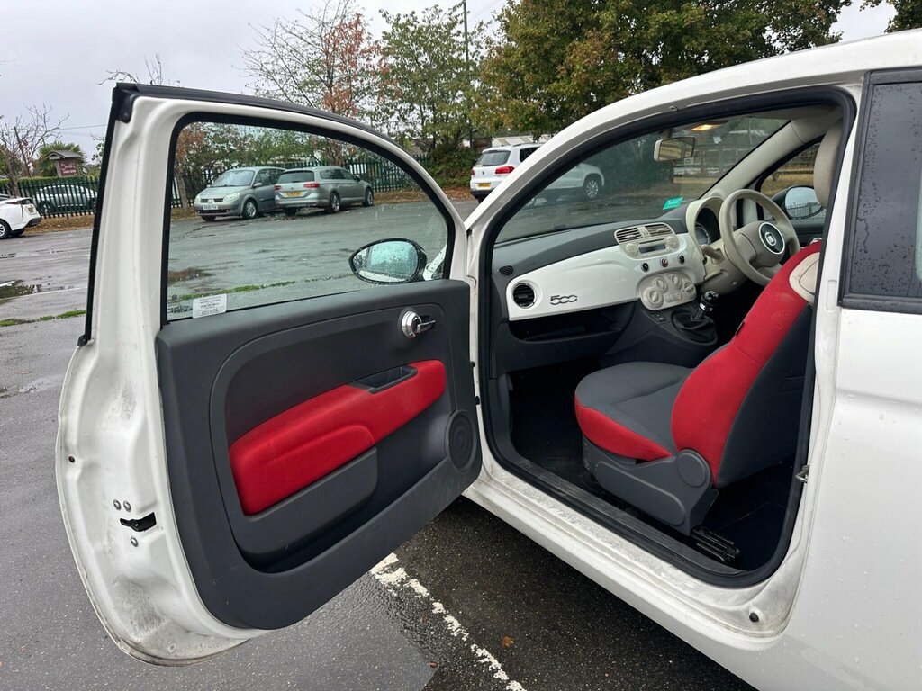 Fiat 500 Unknown White #24
