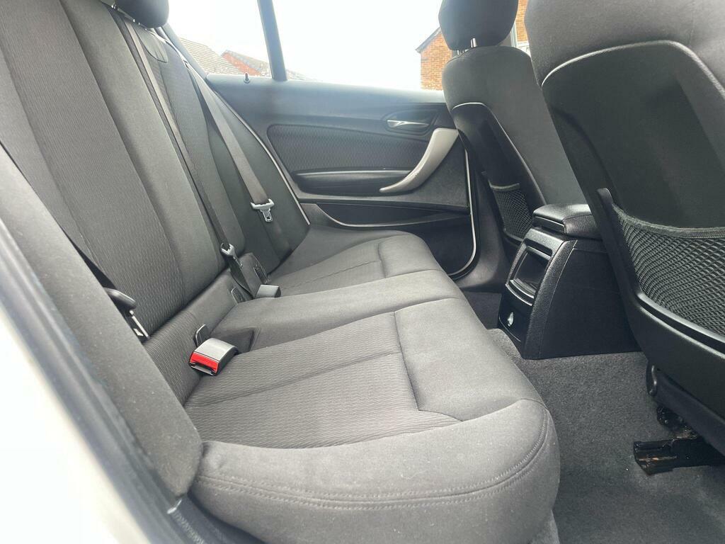 BMW 1 Series 118D M Sport Silver #21