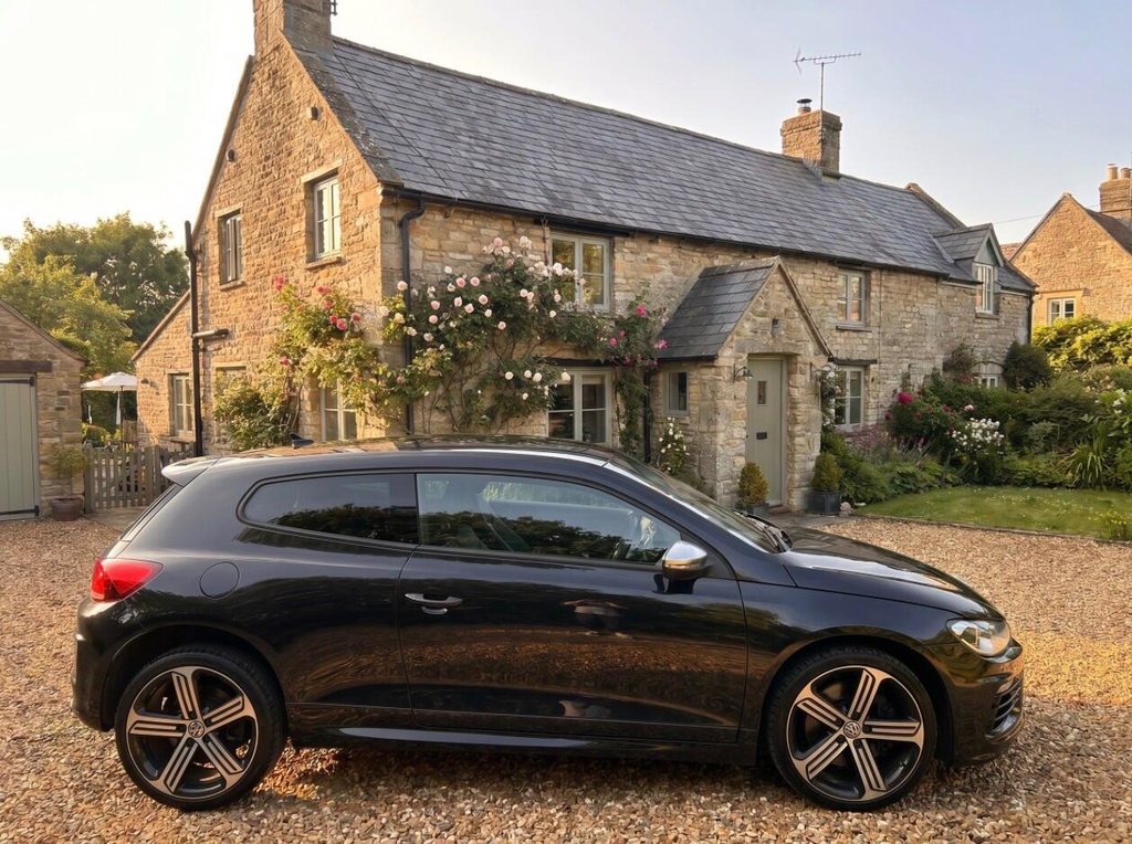 Volkswagen Scirocco 2.0 Tsi Bluemotion Tech Gt Hatchback Ma White #7