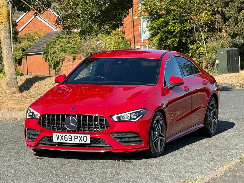 Mercedes-Benz CLA Class 1.3 Cla200 Amg Line Coupe 7G-dct Euro 6 Red