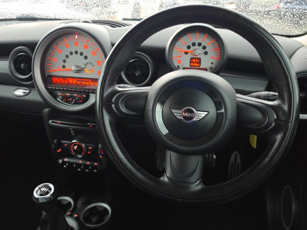Mini Clubman Cooper D Hampton  #33