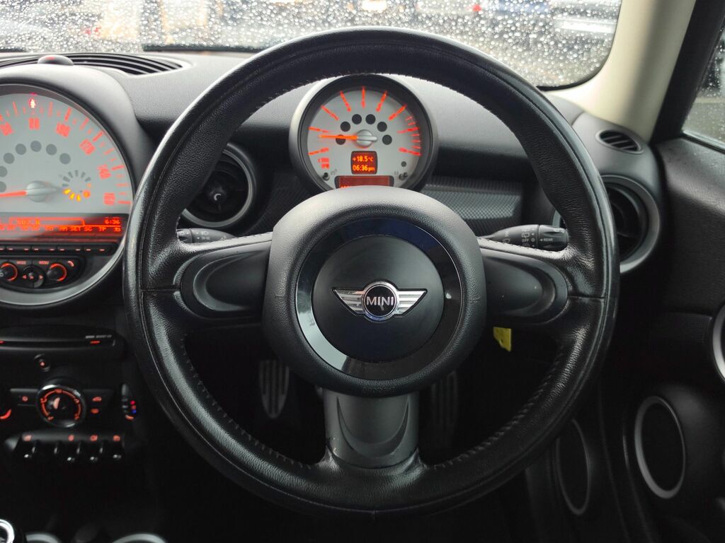 Mini Clubman Cooper D Hampton  #32