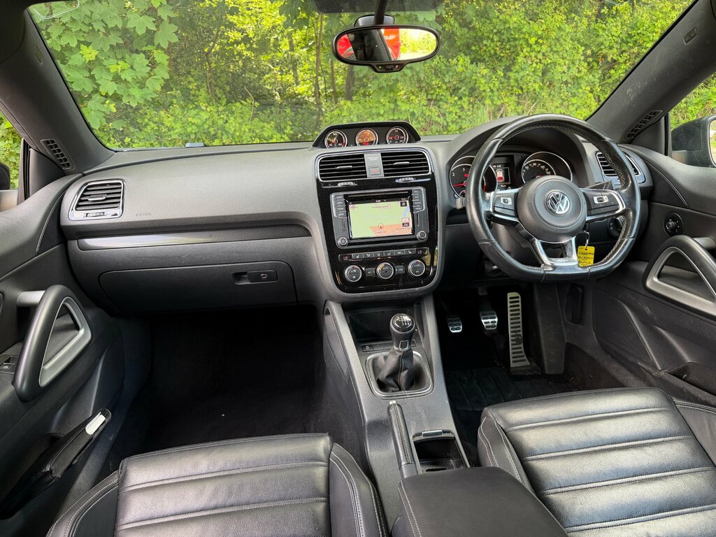 Volkswagen Scirocco 2.0 Tdi Tech R-line Euro 6 AF65FWL Black #6