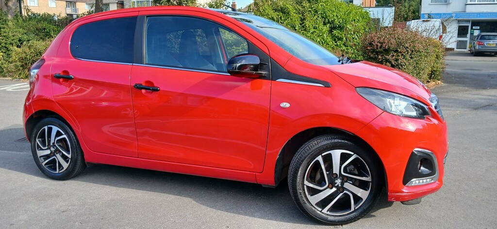 Peugeot 108 Hatchback 1.0 Allure 2019 Red