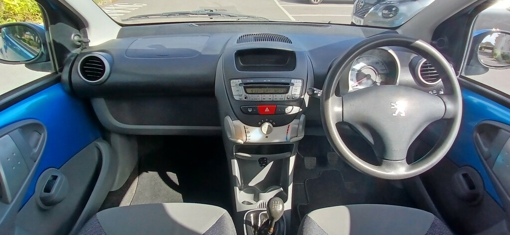 Peugeot 107 Hatchback Red #14