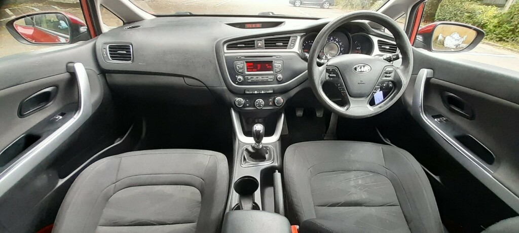 Kia Ceed Hatchback 1.0 Red #12