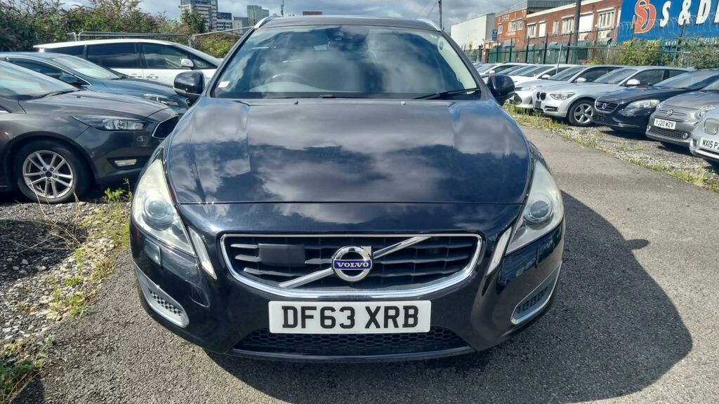 Volvo V60 1.6 T3 Se Nav Powershift Euro 5 Black #2