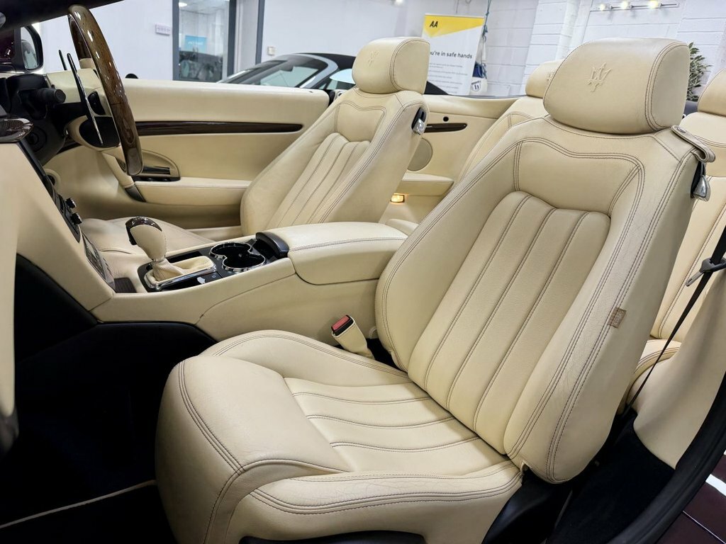 Maserati GranCabrio Mc Black #30