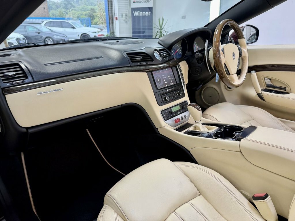 Maserati GranCabrio 2016 4.7 V8 Convertible Euro 4 44 Red #2