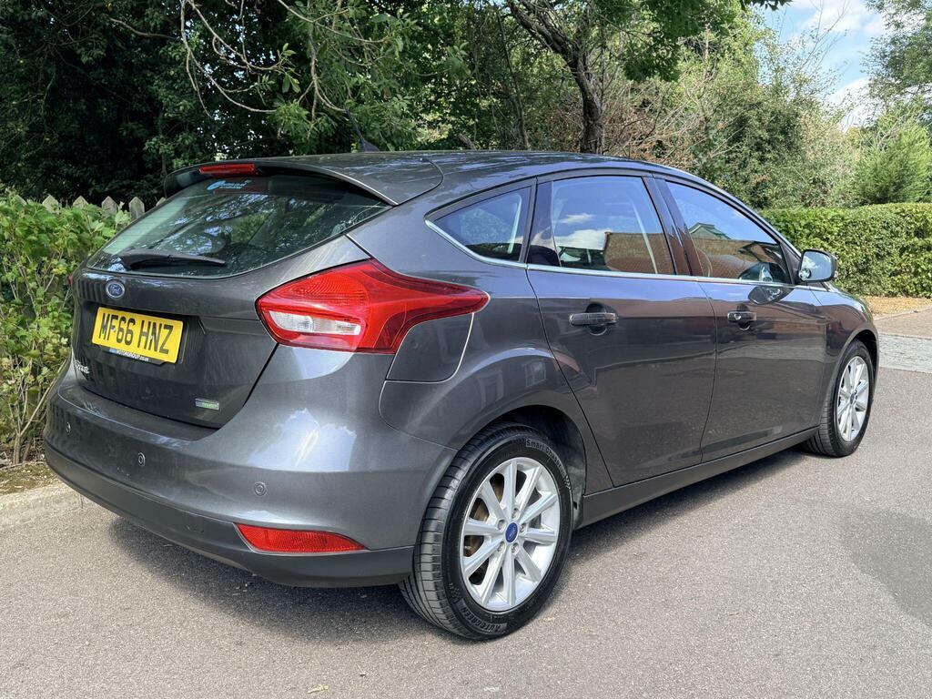 Ford Focus 1.0T Ecoboost Titanium Euro 6 S S Grey #4