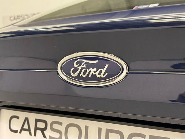 Ford Mondeo 1L Zetec Black #37