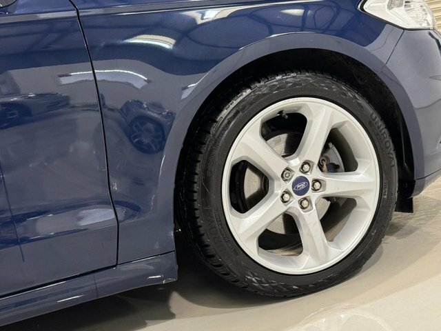 Ford Mondeo 1L Zetec Black #17