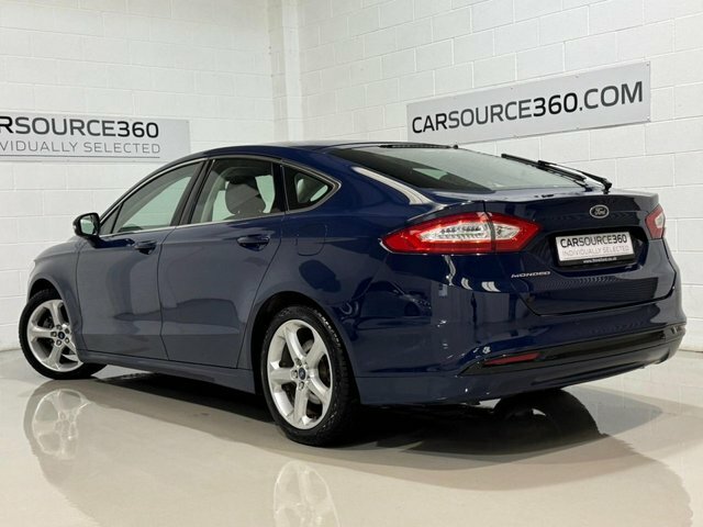 Ford Mondeo 1L Zetec Black #29