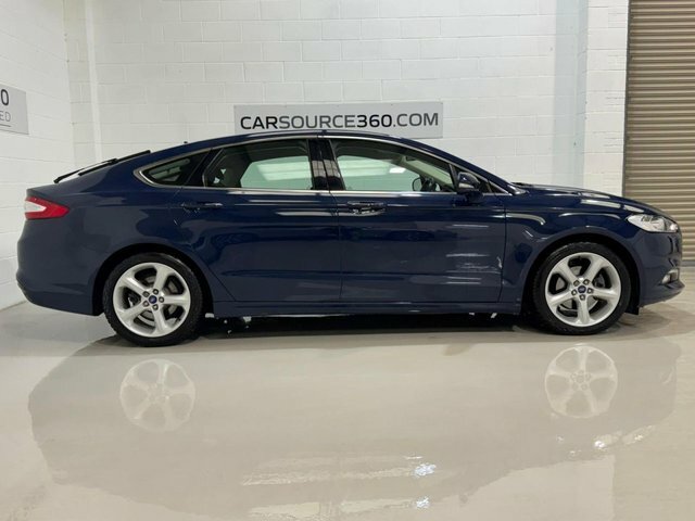Ford Mondeo 1L Zetec Black #26