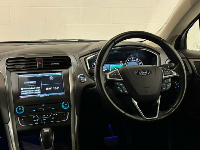 Ford Mondeo 1L Zetec Black #44