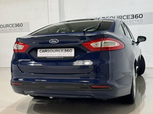 Ford Mondeo 1L Zetec Black #30