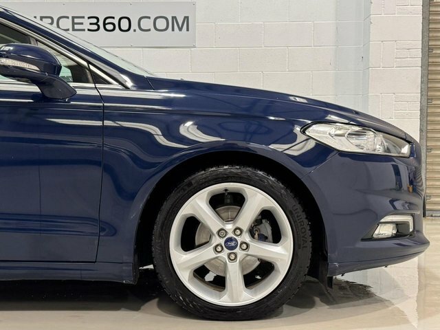 Ford Mondeo 1L Zetec Black #16