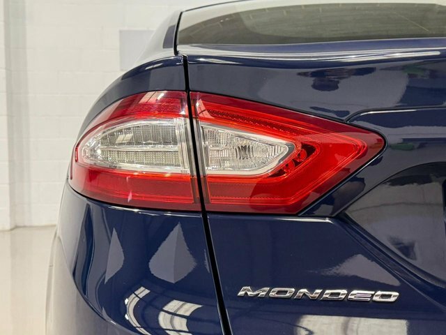 Ford Mondeo 1L Zetec Black #34