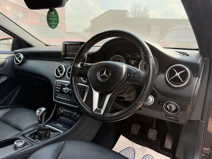 Mercedes-Benz A Class 1.6 A180 Sport Edition Euro 6 Ss Purple #2