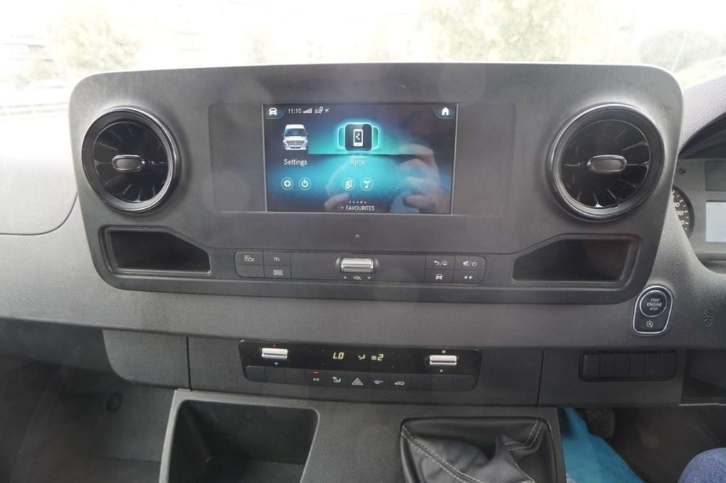 Mercedes-Benz Sprinter 3.5T H2 Premium Van 9G-tronic Silver #7