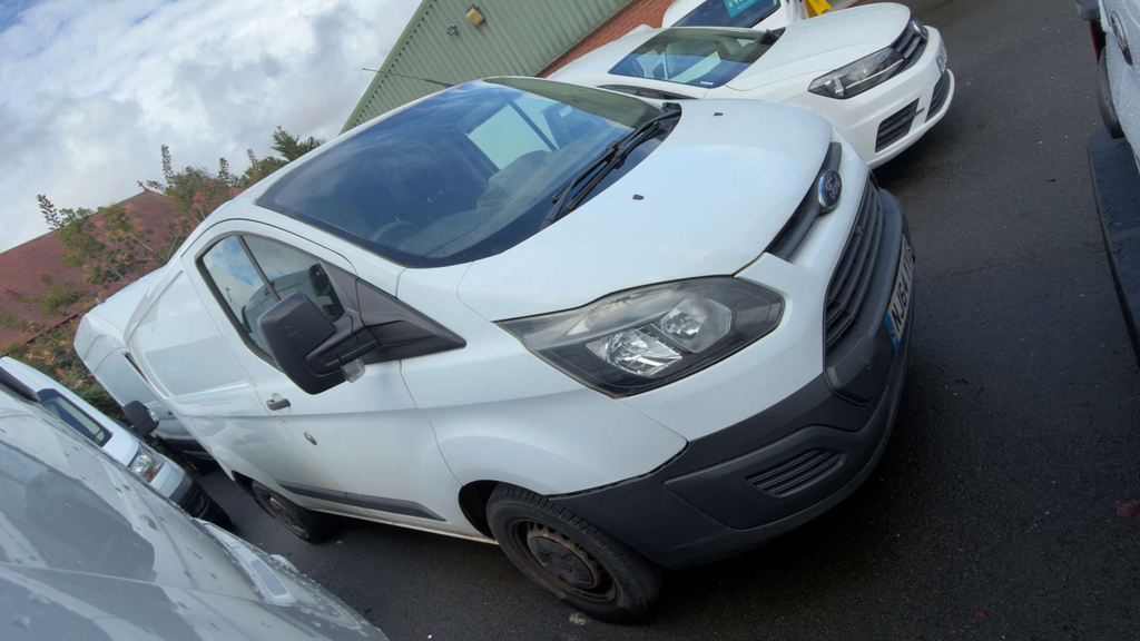 Ford Transit Custom Minibus White #2