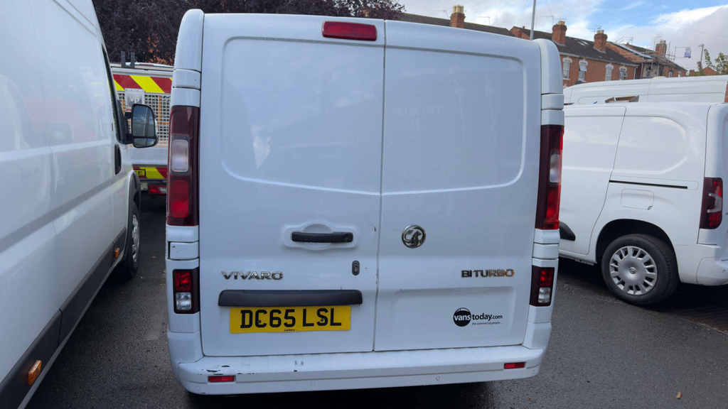 Vauxhall Vivaro 2700 Sportive Cdti Swb No Vat  #3