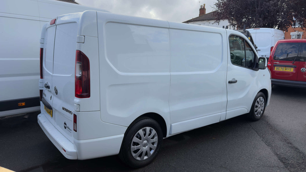 Vauxhall Vivaro 2700 Sportive Cdti Swb No Vat  #2